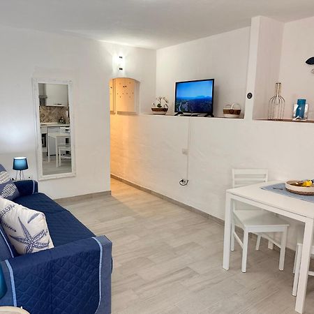 Appartamento Monolocale a due passi dal mare Olbia Esterno foto
