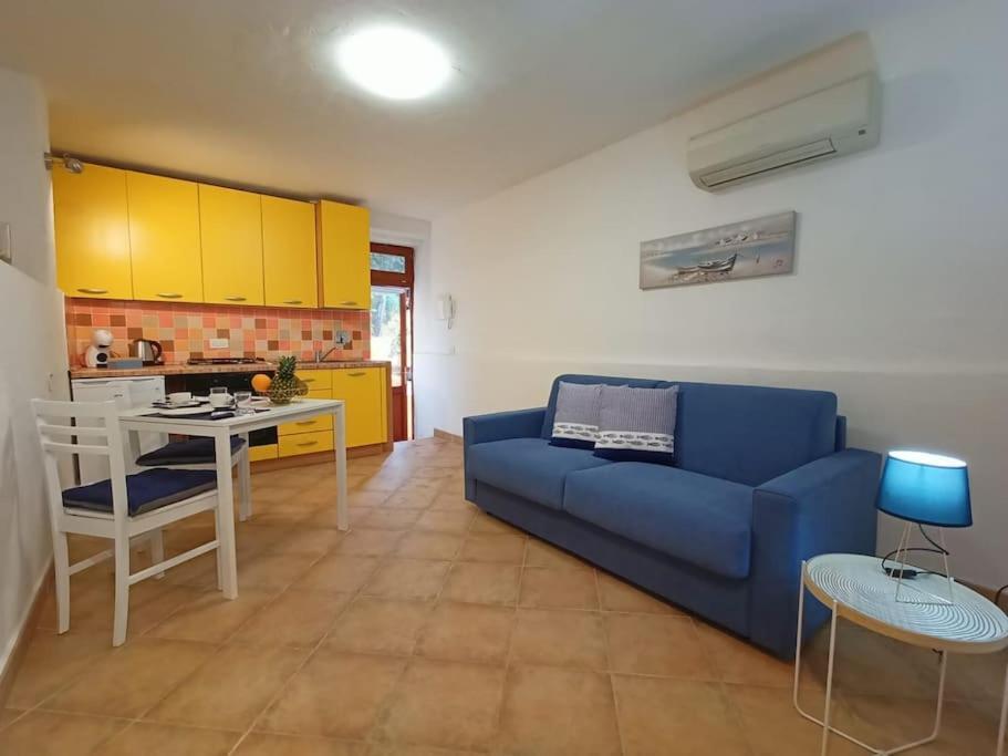 Appartamento Monolocale a due passi dal mare Olbia Esterno foto