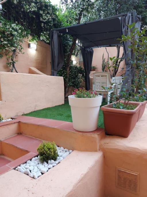 Appartamento Monolocale a due passi dal mare Olbia Esterno foto